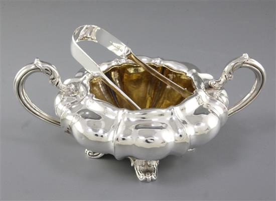 A William IV silver two handled sugar bowl, bowl width 215mm, weight 12.3oz/385grms.